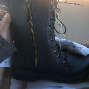 Seven7 Boots